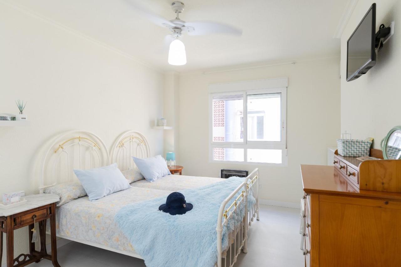 Sunday Lights By Fidalsa Apartment Torrevieja Luaran gambar